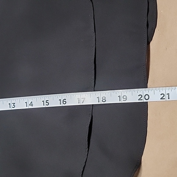 Zara Size M Black Double Layer Ruffled Sleeveless Crop Top, Exc. Used Condition - Picture 10 of 11